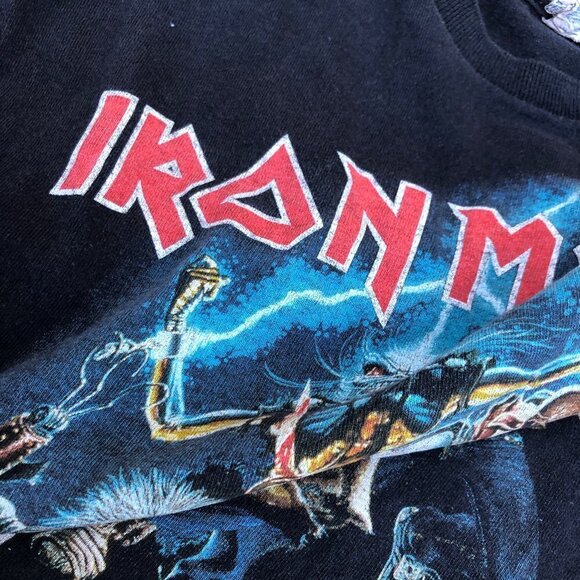 VINTAGE Iron Maiden Graphic Shirt Medium - Picture 8 of 9